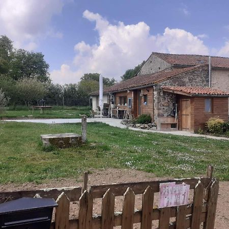 Chez Gondat Chambre D'Hotes Saint-Martial-sur-Isop Dış mekan fotoğraf