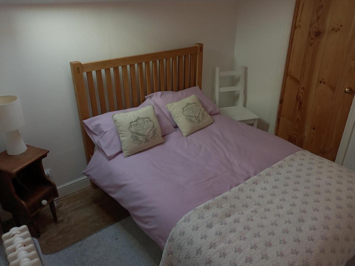 Chez Gondat Chambre D'Hotes Saint-Martial-sur-Isop Dış mekan fotoğraf