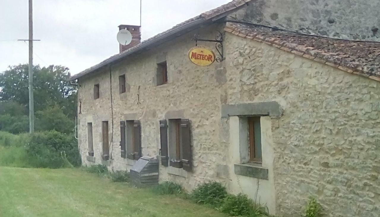 Chez Gondat Chambre D'Hotes Saint-Martial-sur-Isop Dış mekan fotoğraf